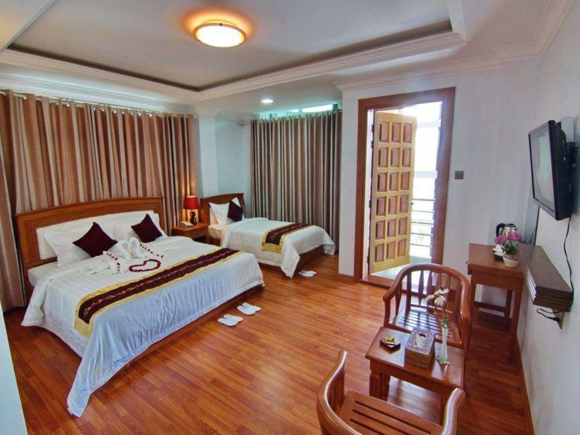 Dormitory @ Yuan Sheng Hotel Mandalay Exterior photo